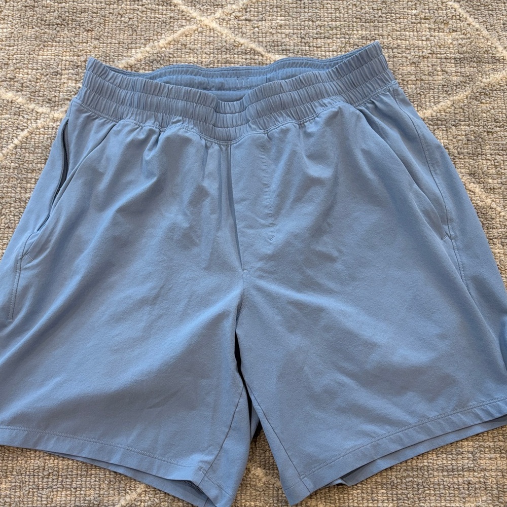 Men's Blue lululemon Athletic Shorts with liner